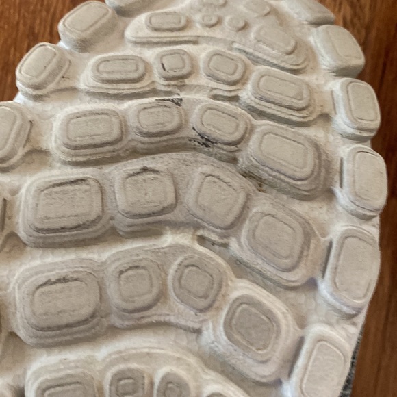 Sketchers memory foam slip on shoes - Picture 8 of 8